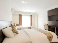 Grand Asia Hotel