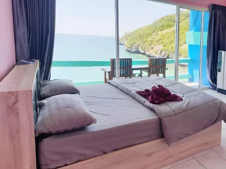 Sripitsanu Bungalows Отели рядом с достопримечательностью «Hat Tham Phang»