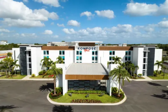 Kompose Boutique Resort at Theme Parks فنادق في 