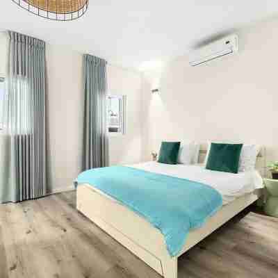 Netanya Beach & Pool Elegant Studio Rooms