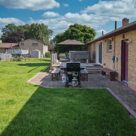 The Blitz House: Where Legends Unwind