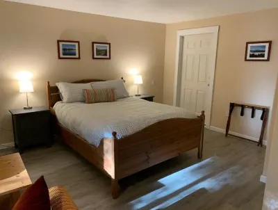 Hidden Creek Studio in Lake Forest Park!