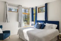 Tranquil 2-bedroom modern retreat - WiFi