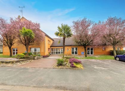 Comfort Hotel Orleans Saran