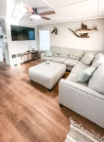 Fowl Hooked Lodge •Houseboat in Venice Marina•Sleeps 8 •3 Bedrooms •2 Full Bath