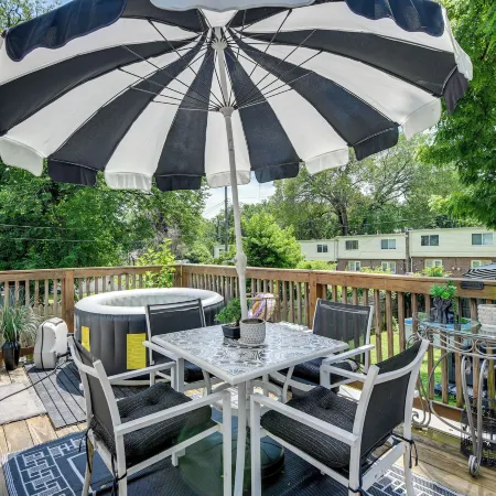 Newly Remodeled! Luxe Gem - 3 Mi to Johns Hopkins
