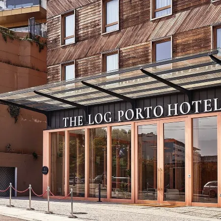 The Log Porto Hotel by Piamonte Hotels Отели рядом с достопримечательностью «Параньос»