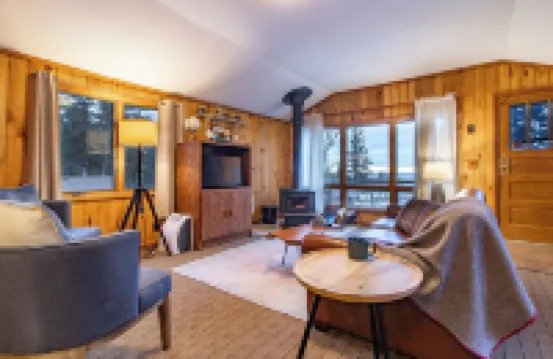 Cascade Lodge