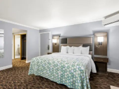 HomeTowne Studios Yuba City Bonanza - Marysville Hotels in Sutter County