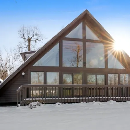 Peaceful A-Frame w/ Hot Tub, Game Room & Loft – Near Dining, Shopping & YSU