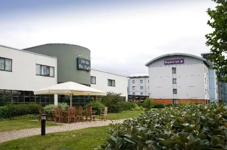 Premier Inn London Enfield Отели в г. Гоффс Ок