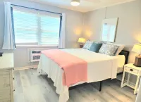 Oceanfront View N. Myrtle Beach, Windy Hill! 1st Floor/Steps to the Beach!