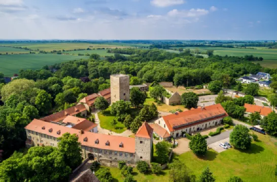 Hotel Burg Wanzleben Hotels in 