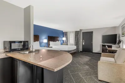 Best Western Rochester Hotel Mayo Clinic Area/St. Marys Hotels near Five Below