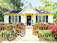Curated Duke Med Retreat • Mins to Dpac/Downtown • Espresso, Eco+, Fire Pit