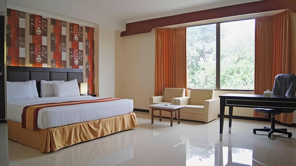 Grand Hotel Surabaya