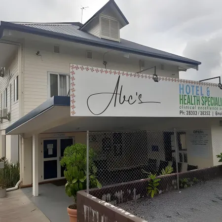 Alec's Hotel