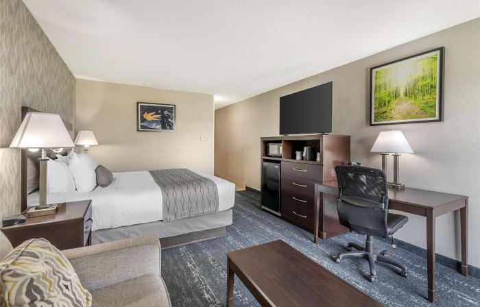 Best Western Plus Keene Hotel