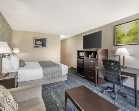 Best Western Plus Keene Hotel Hotels in Keene