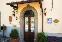 Borgo Tepolini Country House