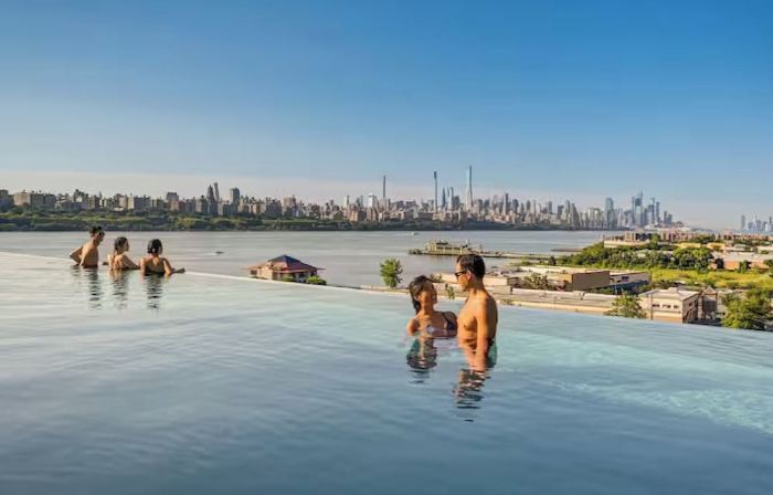 Stylish Secret: 1 FREE parking + walk to train & Redbull Arena, Sleep8, 20%OFF