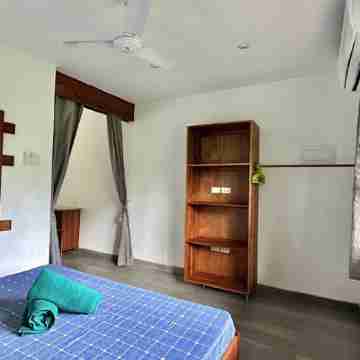 Private Apartment with Big swimming pool Rooms