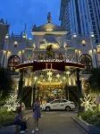 New 1BR Condo Near Venice Canal & BGC w/ Balcony - balcony