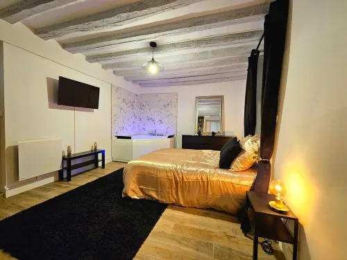 Love Escape Centre Ville de Nemours Hotel a Nemours