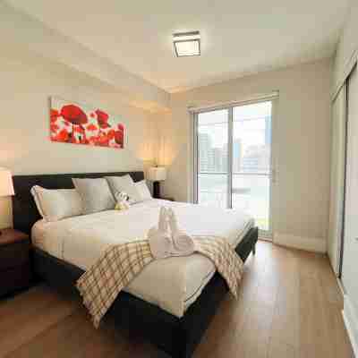 Toronto DT RogerCentre 3B+2B FreeParking Pool Gym Rooms