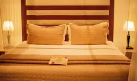 Waters Edge By Serendib Hotels in 