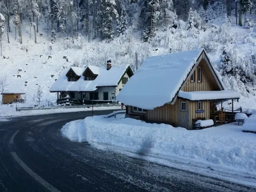 Romantisches Ferienhaus im Schwarzwald. Mit Sauna und Hotpot. Haustierfreundlich