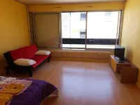 Horizon - F2 - 1st floor lift