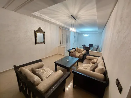 Appartement Centre-ville Отели в г. Кенитра