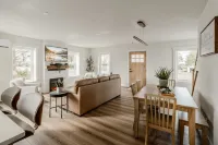 Charming 3-bedroom house in lovely Leola with Hot Tub