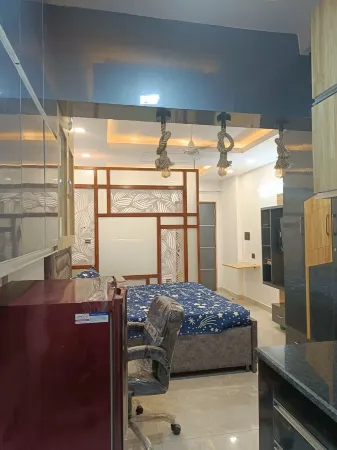 High Ended Studio Apartment (720) in DLF Capital Greens Society Отели в г. Западный Дели