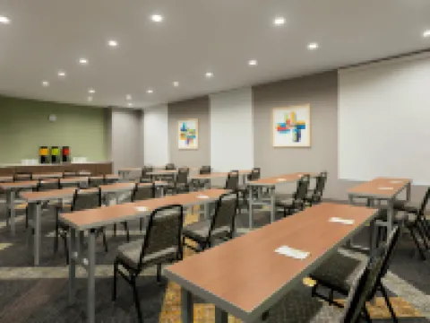 Home2 Suites by Hilton Houston Pearland Hotels in Pearland