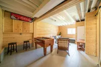 Private PEC Retreat w Games Room