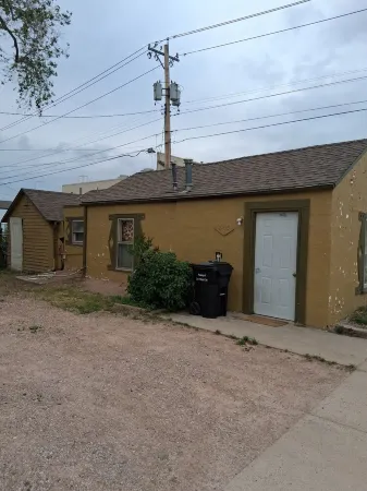 Charming 1-bedroom apartment with AC, WiFi in delightful Rapid City