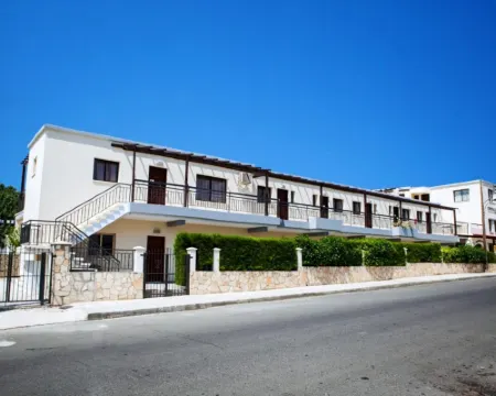 Crystallo Apartments Hotels in Paphos