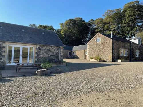 Cottage for 6 in stunning rural location (Beech)