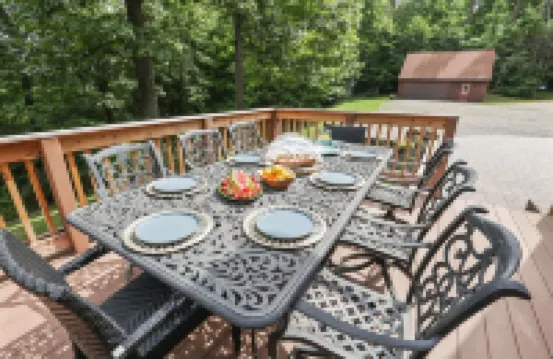 Rickenbacker Ridge sleeps 13 w/ heated pool+hot tub+firepit+game room !