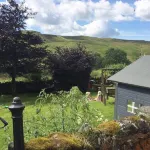 Cottage in the Glen - Breathtaking secluded Cottage with Hot Tub  호텔