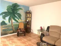 Charming 2-bedroom condo with WiFi, AC in enchanting Ocala