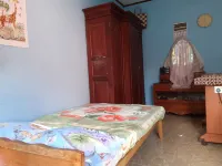 Moonshine Beach apartment