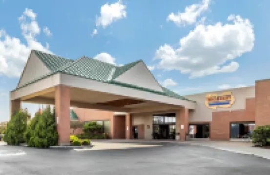 Clarion Hotel Conference Center on Lake Erie Hotels in Chautauqua County