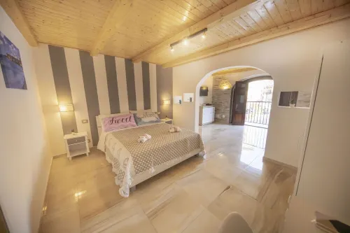 Donna Flavia - Holiday home in the historic center of Palermo