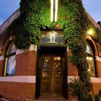 Daylesford Art Motel Hotel Exterior