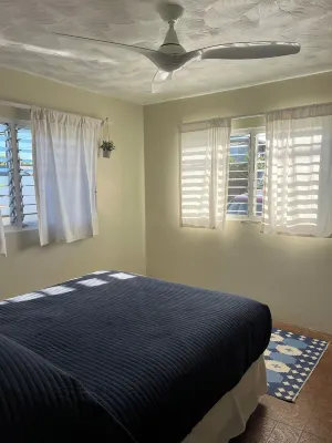 Charming 1 bdr in LAIEPrivate yard and entrance! 5 minute walk to Hukilau beach Hotels in Laie