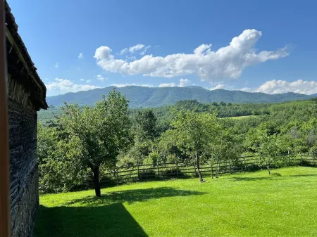 The Centre Отели в г. Столыт