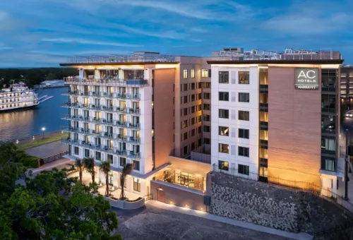 AC Hotel Savannah Historic District